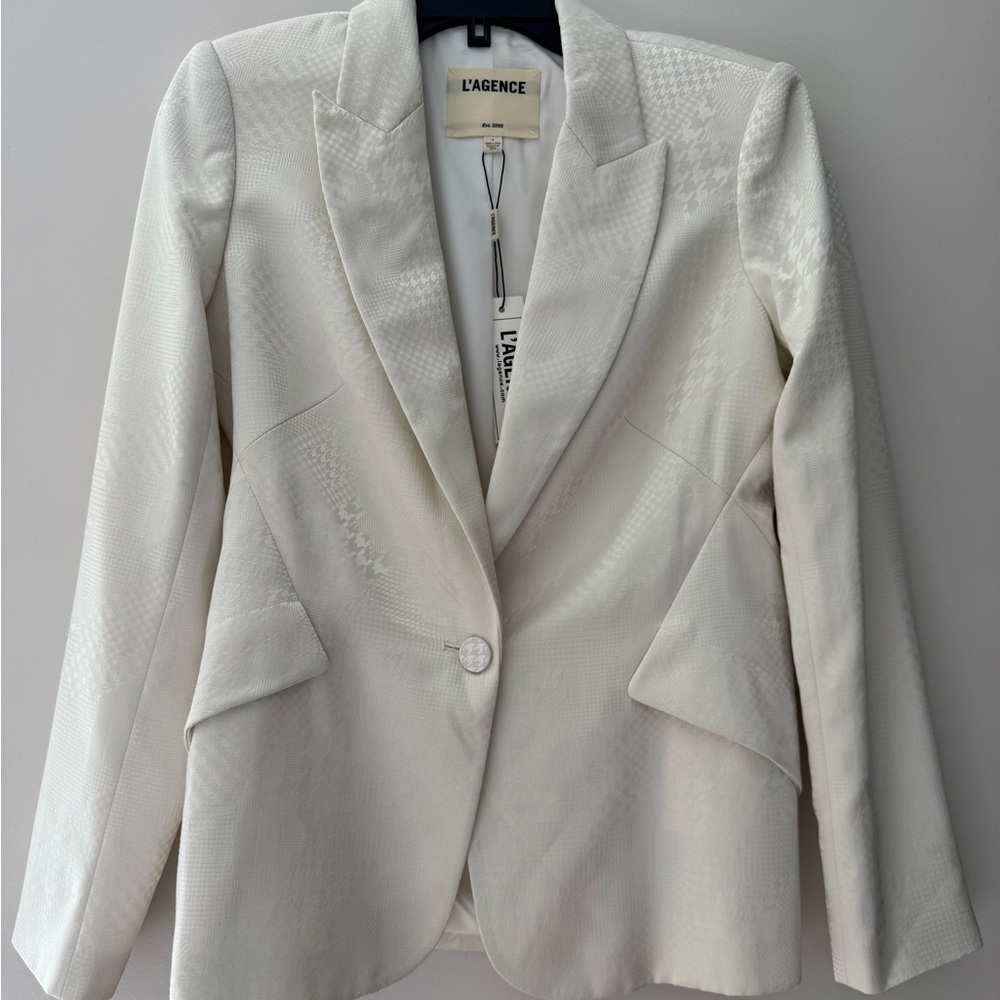 NWT L'AGENCE White Textured Blazer - Picture 4 of 5